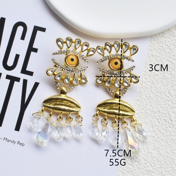 New schiaparelli inspired Eye Earrings - Picture 3 of 5